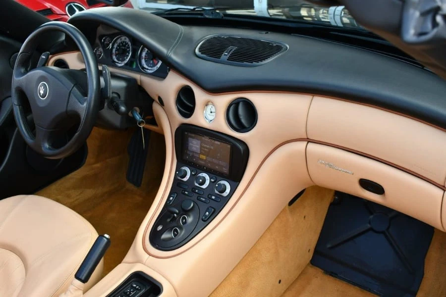 2003 Maserati Spyder - Image 17 of 23