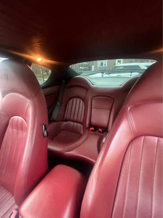 2003 Maserati Coupe & Spyder - Image 11 of 12