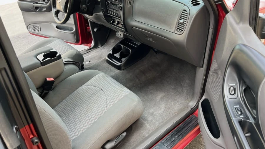 2003 Mazda B Series 5th Gen - Image 4 of 30