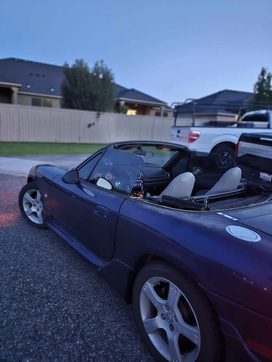 2003 Mazda NB MX-5 Miata - Image 7 of 8