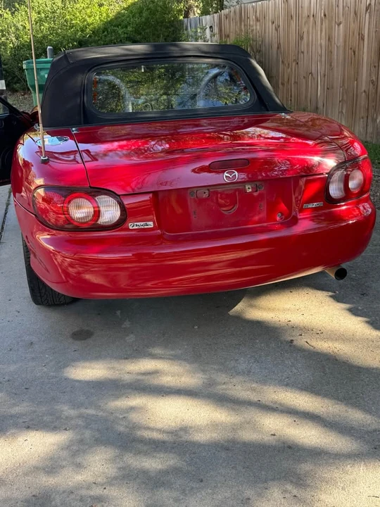 2003 Mazda MX-5 - Image 4 of 17