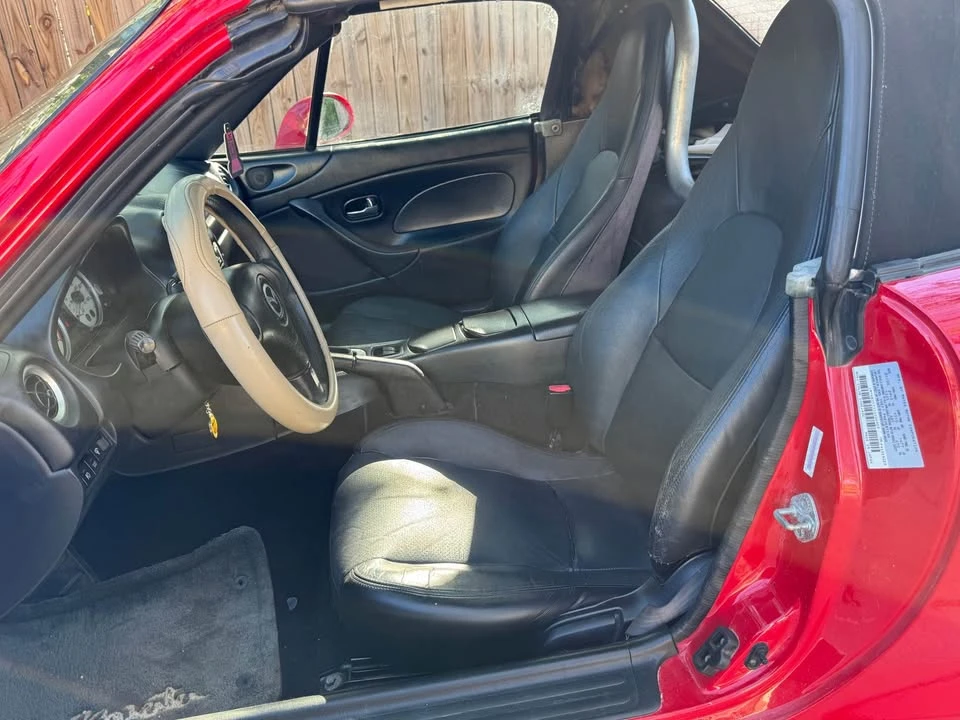 2003 Mazda MX-5 - Image 10 of 17