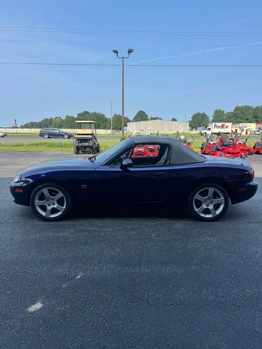 2003 Mazda MX-5 - Image 2 of 20