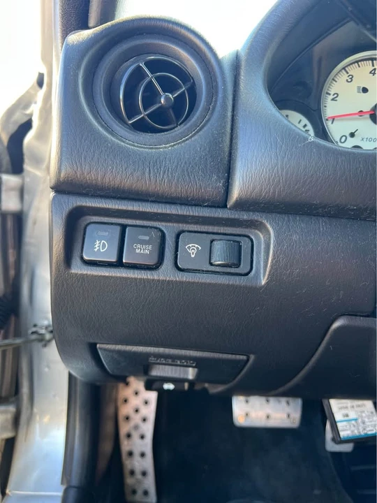 2003 Mazda NB MX-5 Miata - Image 5 of 11