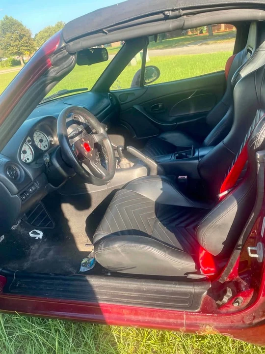 2003 Mazda NB MX-5 Miata - Image 3 of 8