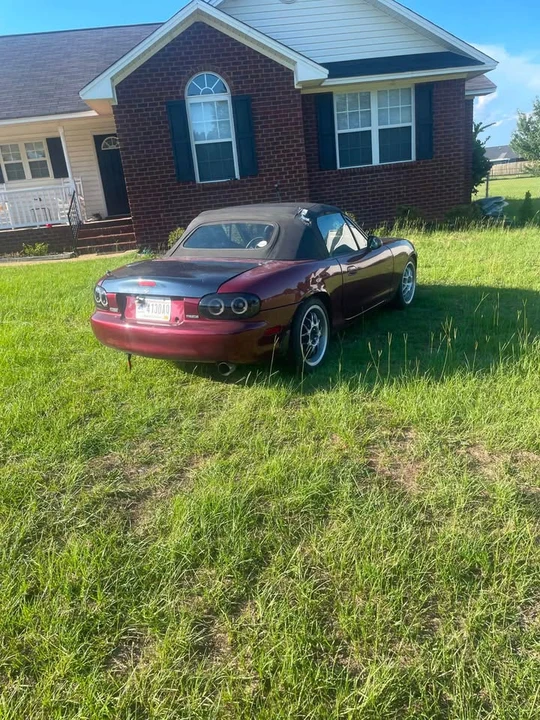 2003 Mazda NB MX-5 Miata - Image 5 of 8