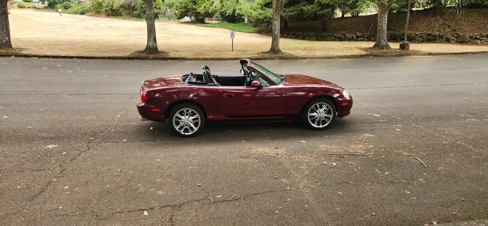 2003 Mazda NB MX-5 Miata - Image 9 of 18