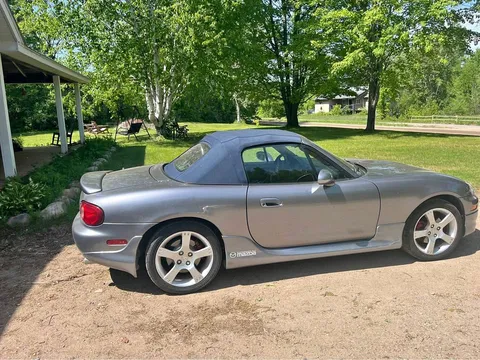 2003 Mazda MX-5