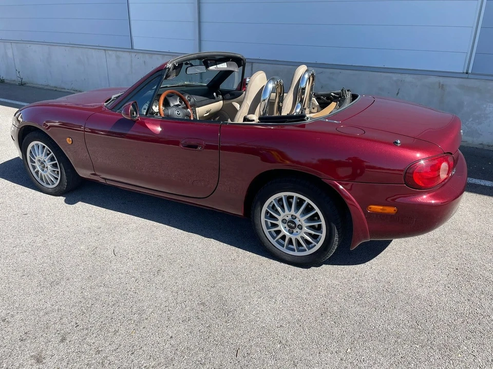 2003 Mazda NB MX-5 Miata - Image 3 of 22