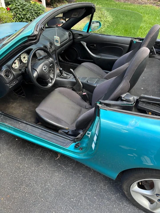 2003 Mazda NB MX-5 Miata - Image 5 of 9