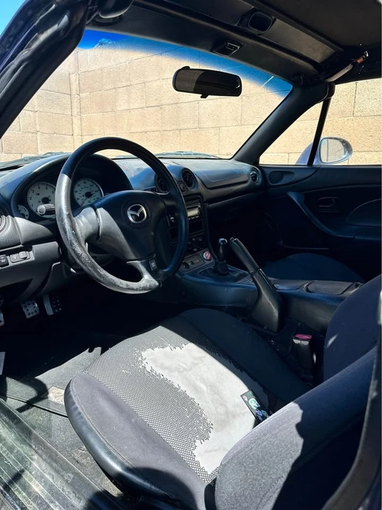 2003 Mazda NB MX-5 Miata - Image 4 of 5