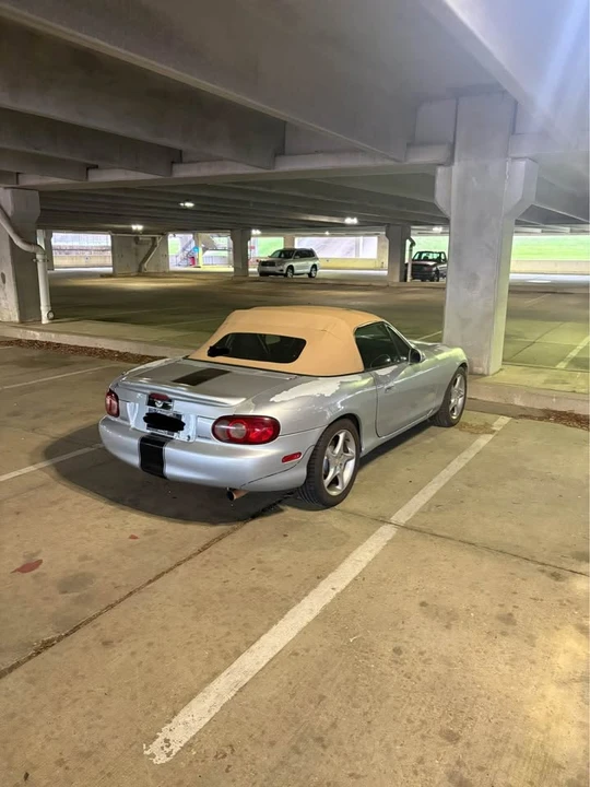 2003 Mazda NB MX-5 Miata - Image 5 of 17