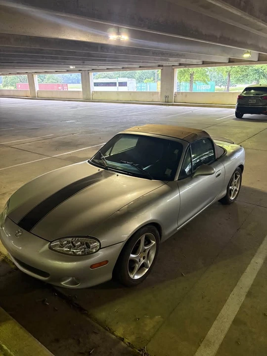 2003 Mazda NB MX-5 Miata - Image 2 of 17