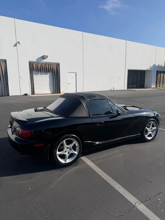 2003 Mazda NB MX-5 Miata - Image 7 of 8