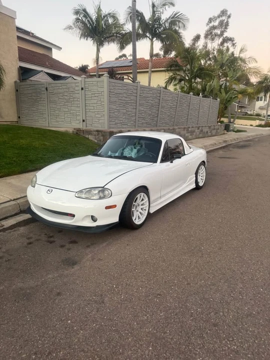 2003 Mazda NB MX-5 Miata - Image 2 of 14