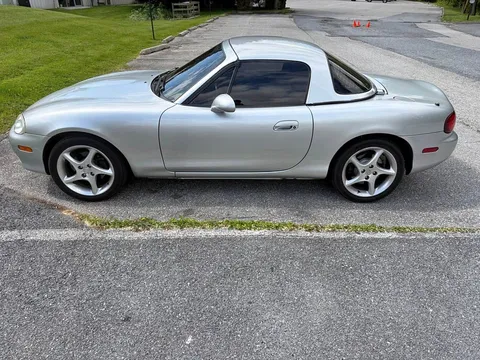 2003 Mazda MX-5 Convertible