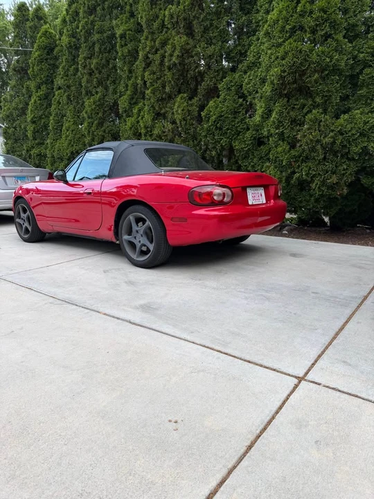 2003 Mazda NB MX-5 Miata - Image 11 of 13