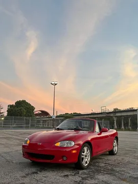 2003 Mazda MX-5