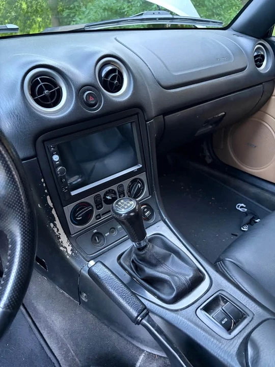 2003 Mazda NB MX-5 Miata - Image 6 of 7