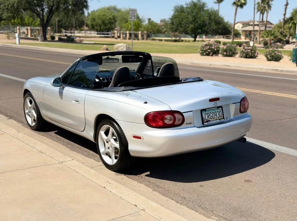 2003 Mazda NB MX-5 Miata - Image 5 of 9