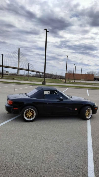 2003 Mazda NB MX-5 Miata - Image 4 of 9