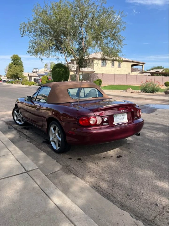 2003 Mazda NB MX-5 Miata - Image 4 of 10