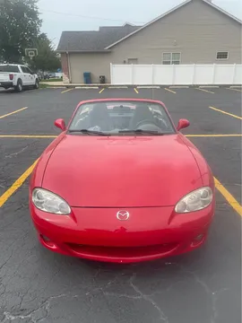 2003 Mazda MX-5 Convertible 2D