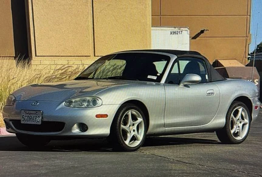 2003 Mazda NB MX-5 Miata - Image 2 of 3