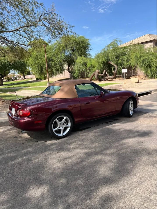 2003 Mazda NB MX-5 Miata - Image 2 of 10