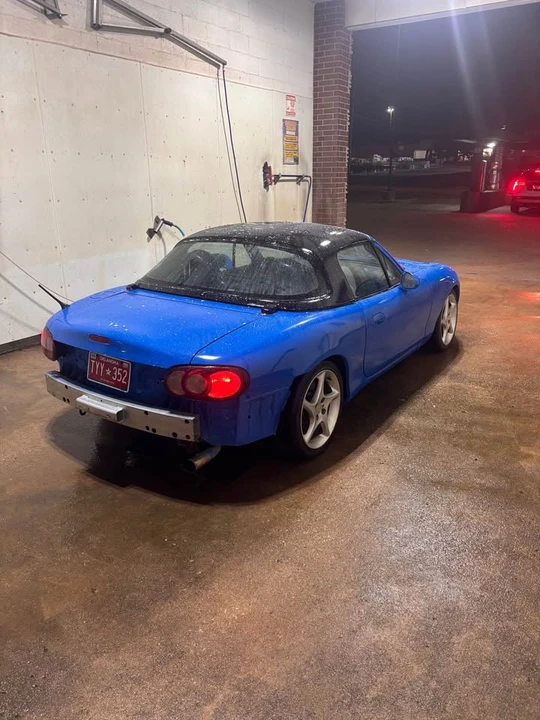 2003 Mazda NB MX-5 Miata - Image 4 of 7