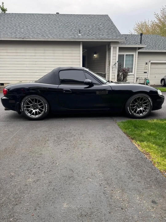 2003 Mazda NB MX-5 Miata - Image 2 of 5