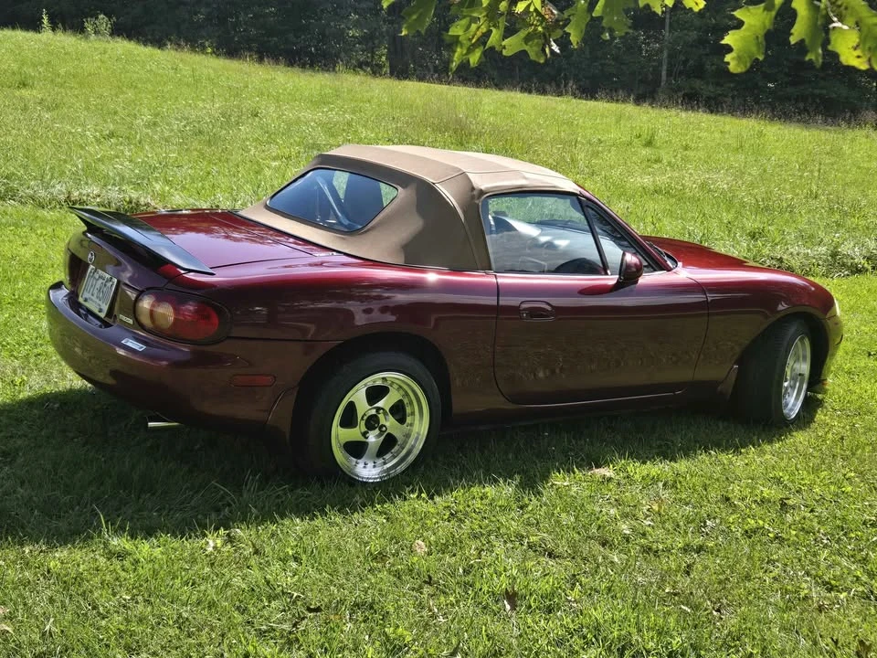 2003 Mazda NB MX-5 Miata - Image 2 of 10