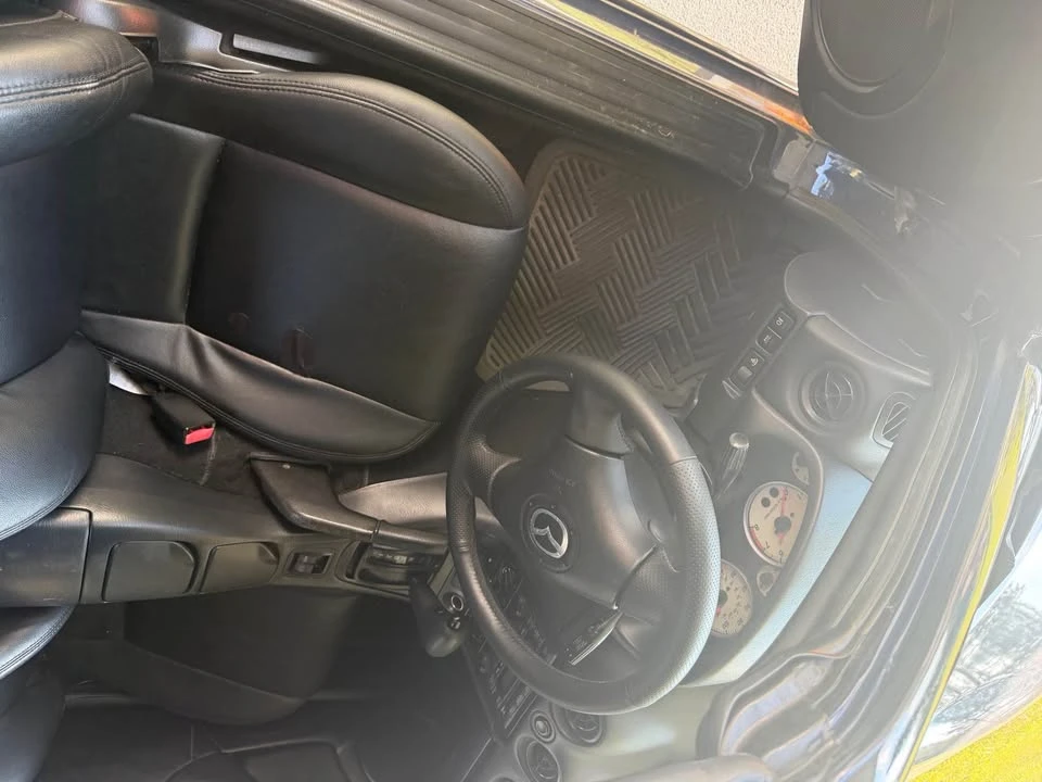 2003 Mazda NB MX-5 Miata - Image 8 of 8