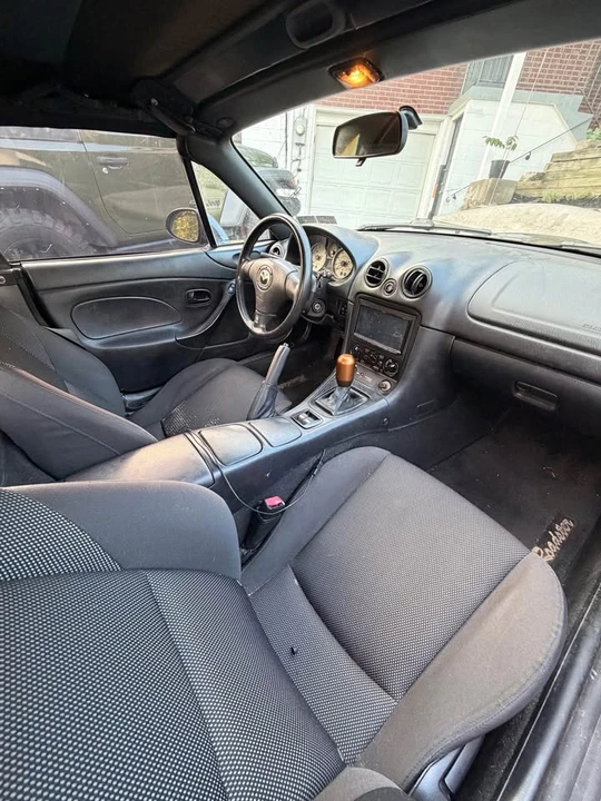 2003 Mazda NB MX-5 Miata - Image 4 of 8