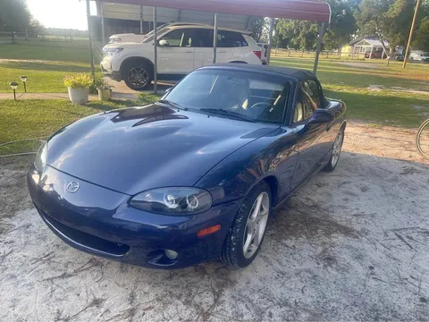 2003 Mazda MX-5 Convertible 2D