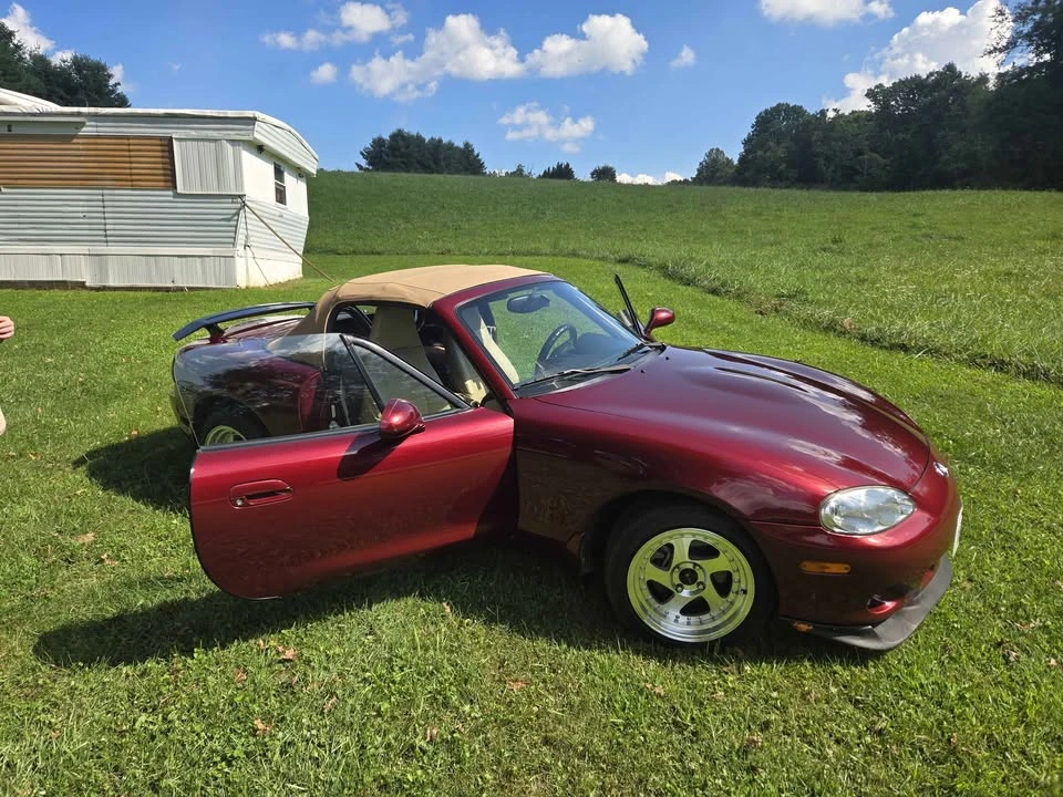 2003 Mazda NB MX-5 Miata - Image 4 of 10