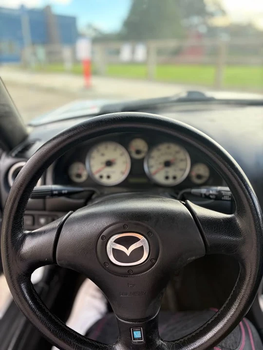 2003 Mazda NB MX-5 Miata - Image 11 of 16