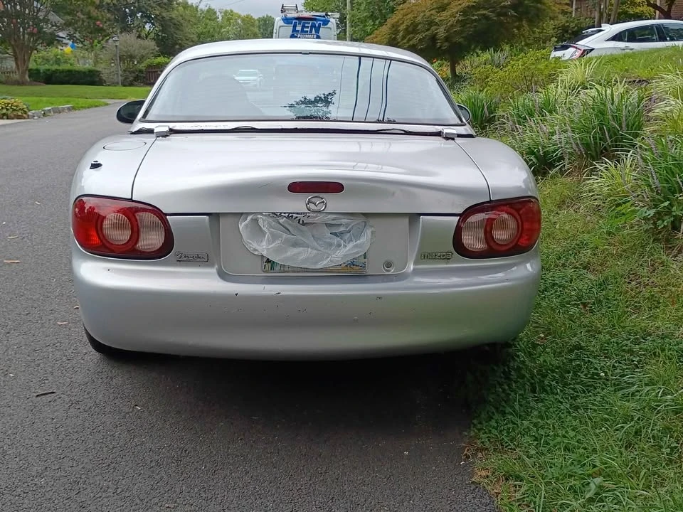 2003 Mazda NB MX-5 Miata - Image 2 of 2