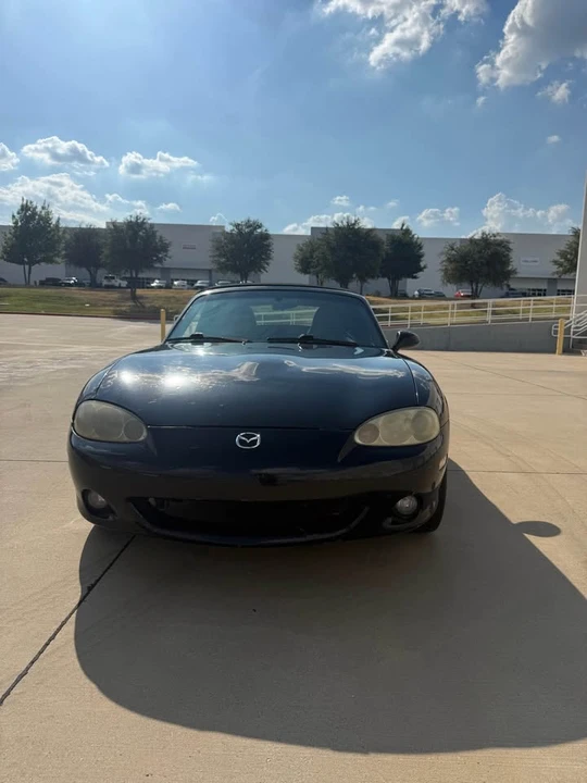 2003 Mazda NB MX-5 Miata - Image 2 of 20