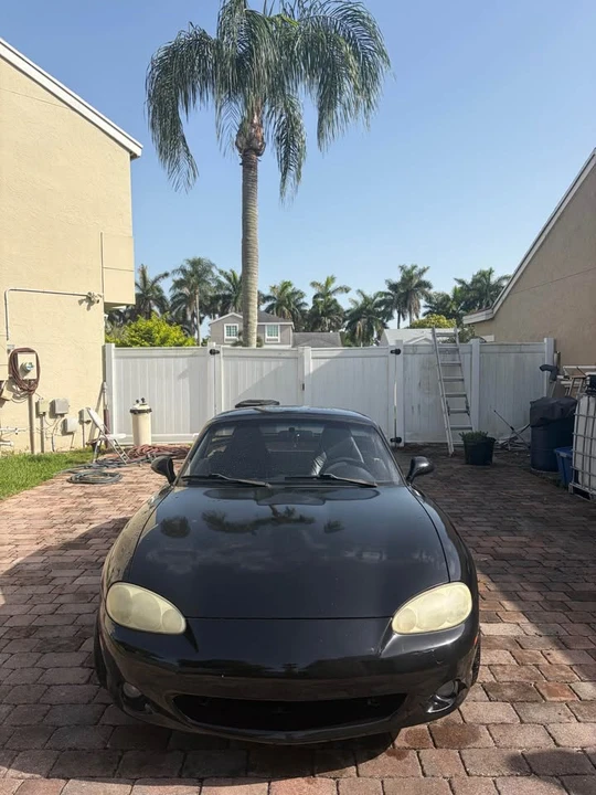 2003 Mazda NB MX-5 Miata - Image 2 of 12