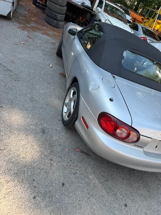 2003 Mazda NB MX-5 Miata - Image 3 of 7