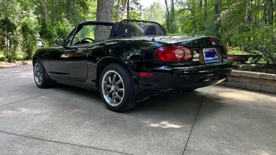 2003 Mazda NB MX-5 Miata - Image 2 of 11