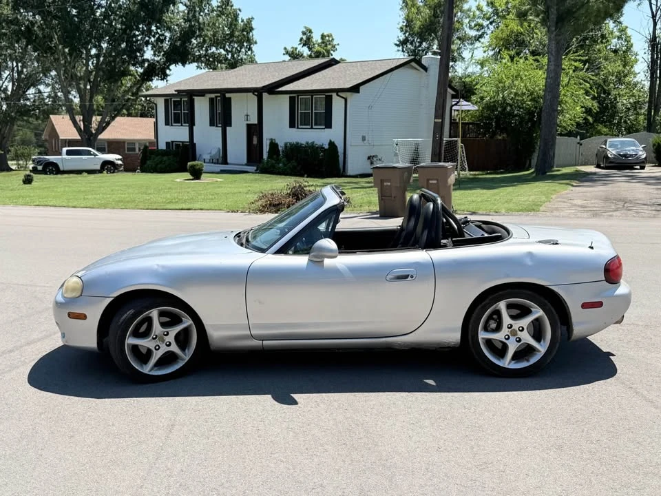 2003 Mazda NB MX-5 Miata - Image 3 of 10