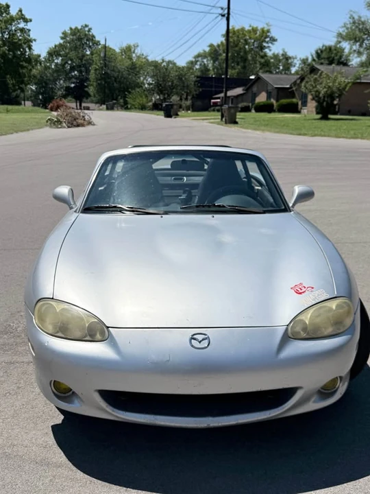 2003 Mazda NB MX-5 Miata - Image 2 of 10