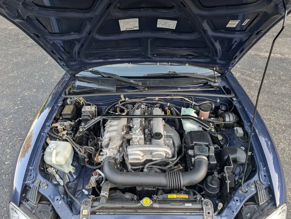 2003 Mazda NB MX-5 Miata - Image 7 of 16