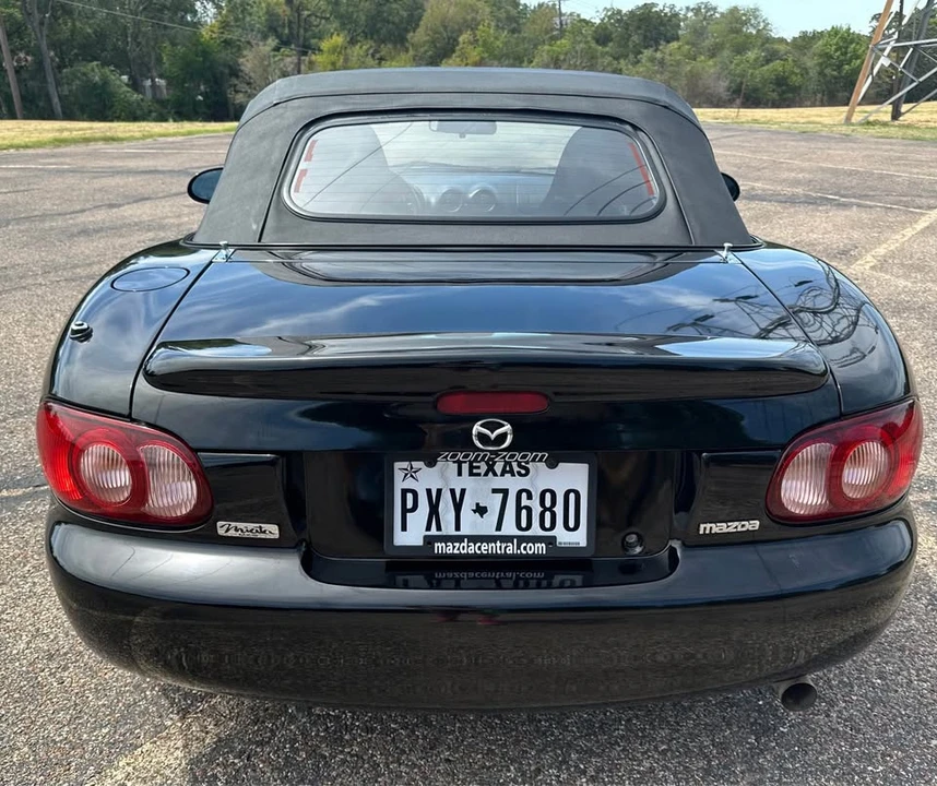 2003 Mazda NB MX-5 Miata - Image 17 of 19