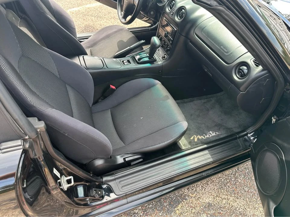 2003 Mazda NB MX-5 Miata - Image 8 of 19