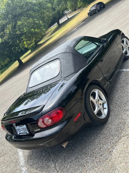 2003 Mazda NB MX-5 Miata - Image 3 of 19