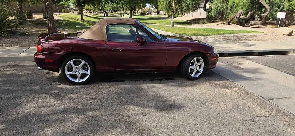 2003 Mazda NB MX-5 Miata - Image 5 of 20