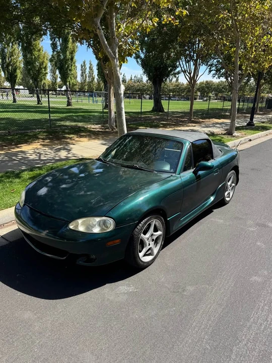 2003 Mazda NB MX-5 Miata - Image 3 of 10